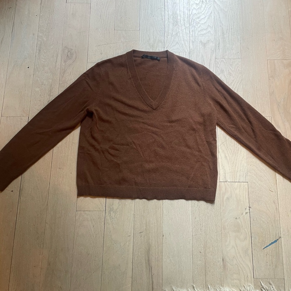 Jenni Kayne Cashmere V-neck